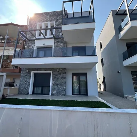 Hasi Two Bedroom Duplex