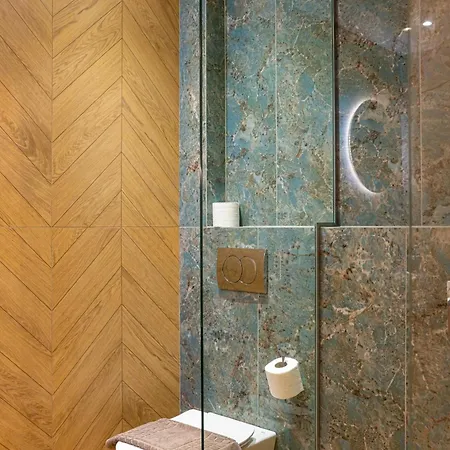 Hasi Two Bedroom Duplex Apartament *