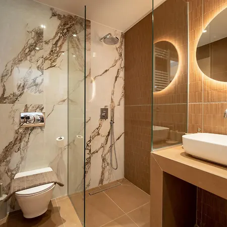Hasi Two Bedroom Duplex Apartament