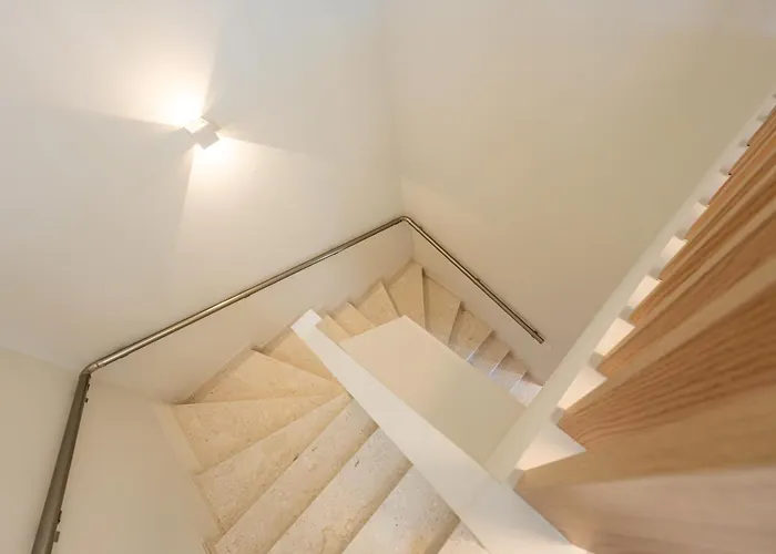 Hasi Two Bedroom Duplex Apartament